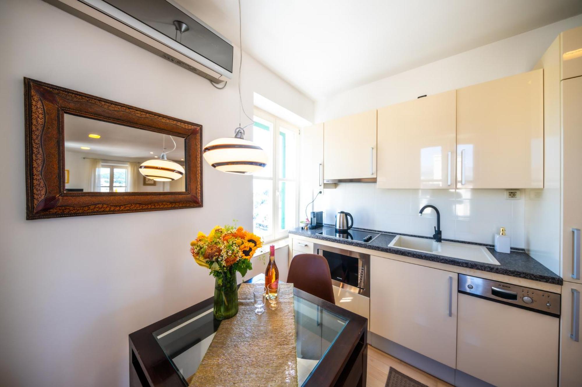 Terazza Grande In Diocletian Tower Apartment Split Bagian luar foto