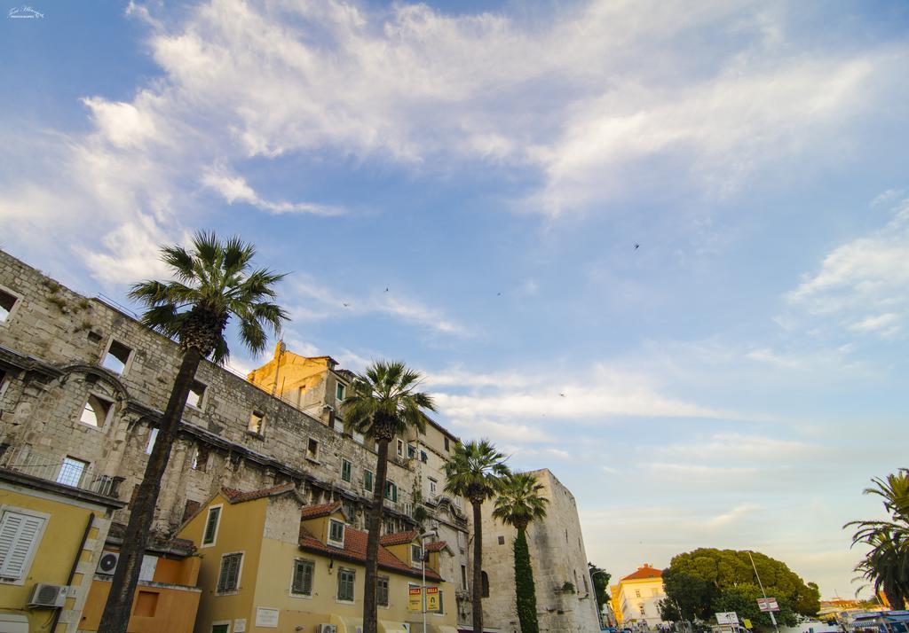 Terazza Grande In Diocletian Tower Apartment Split Bagian luar foto